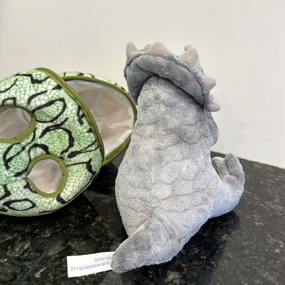 Triceratop Dinosaur in Egg which zips out. Wishpets. Size 8” - Picture 8 of 15